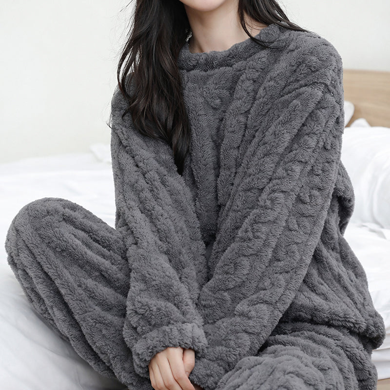 Women’s Fleece Pajama Set with Long Sleeve Top and Pants