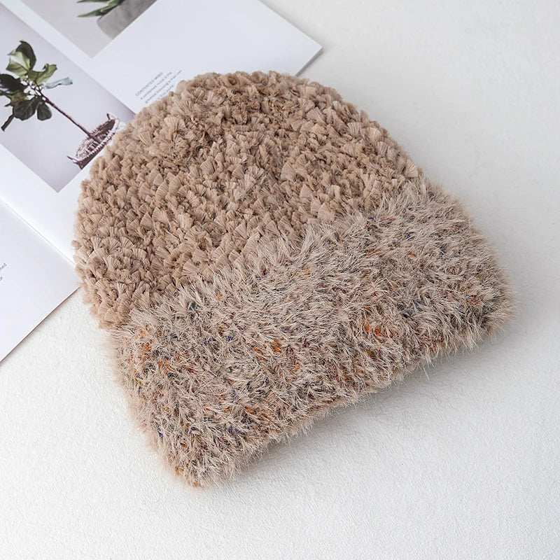 Women's Fluffy Beanie with Faux Fur Trim
